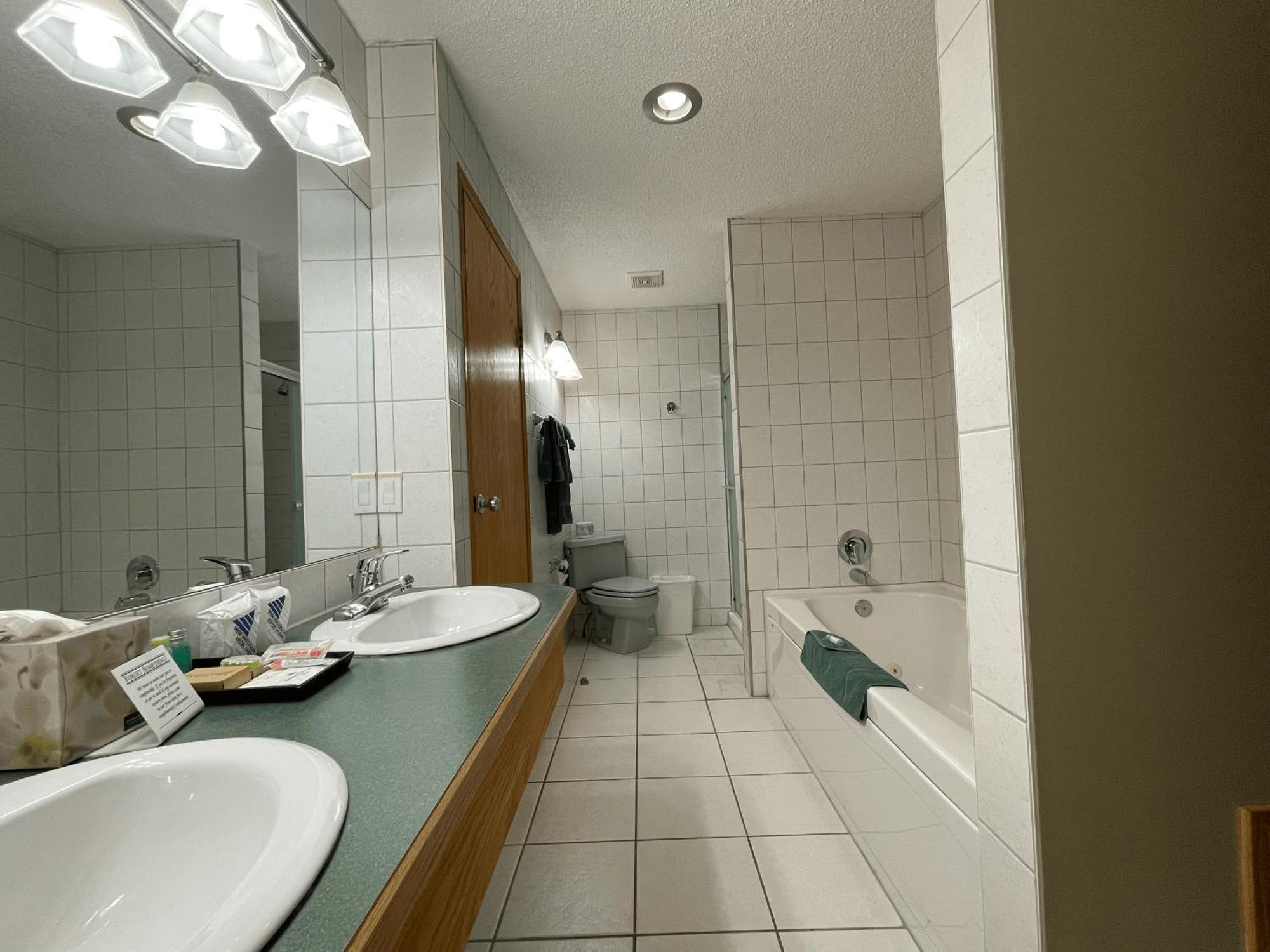 Best Maple Inn - Drayton Valley Εξωτερικό φωτογραφία