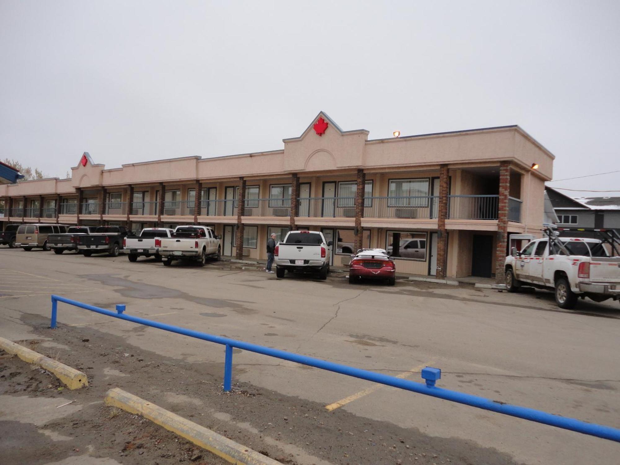 Best Maple Inn - Drayton Valley Εξωτερικό φωτογραφία